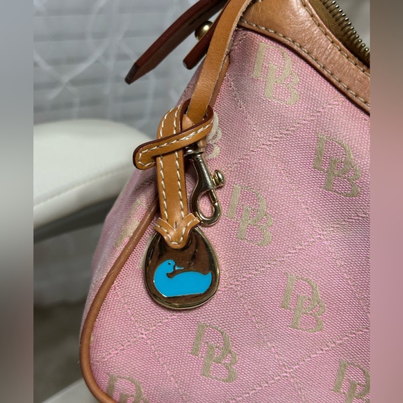 Dooney & Bourke vintage pink monogram shoulder bag Y2K rare vintage bag - Picture 4 of 16